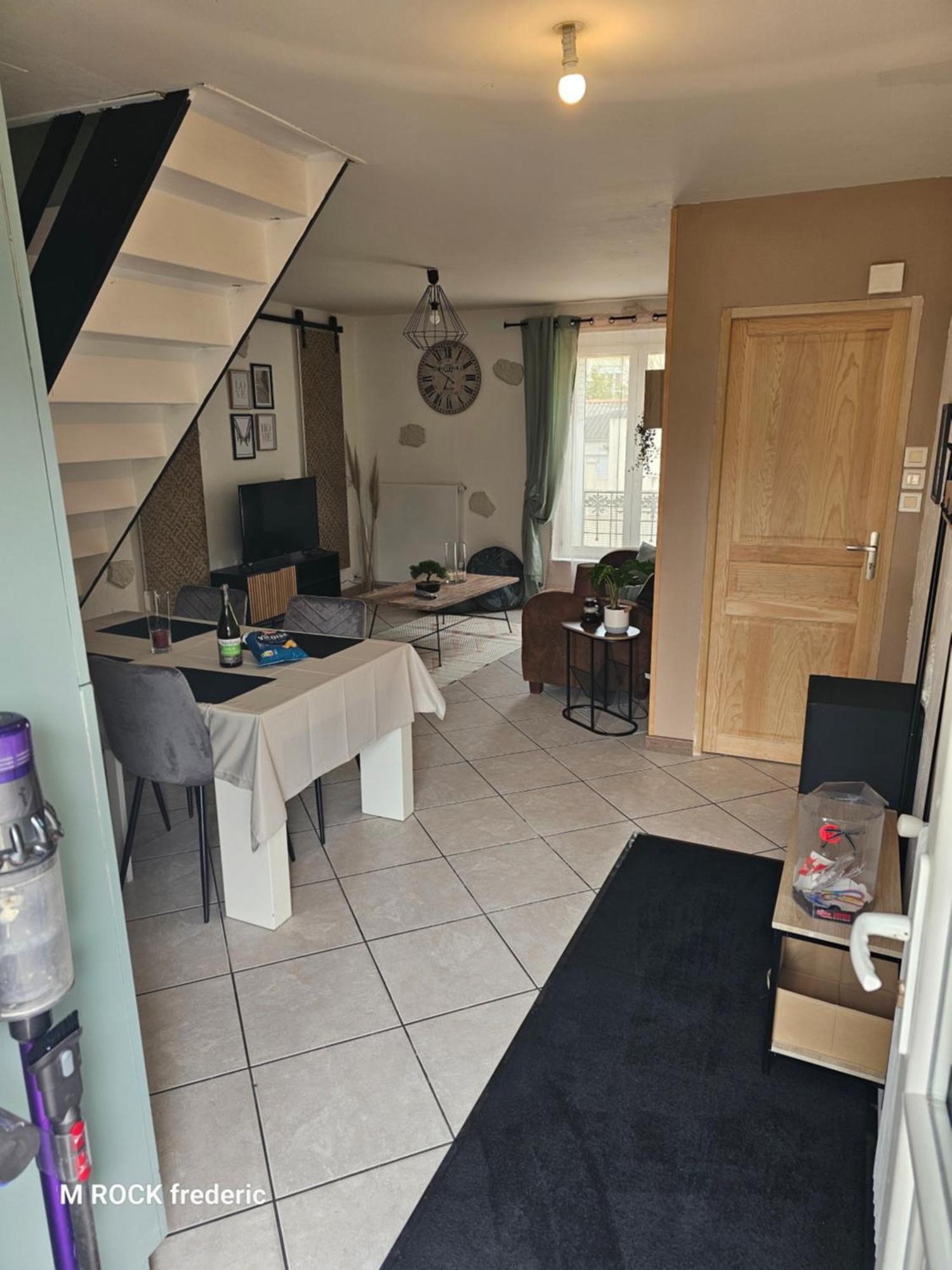 Maison De Ville Avec Jardin Privatif Nevers Bagian luar foto