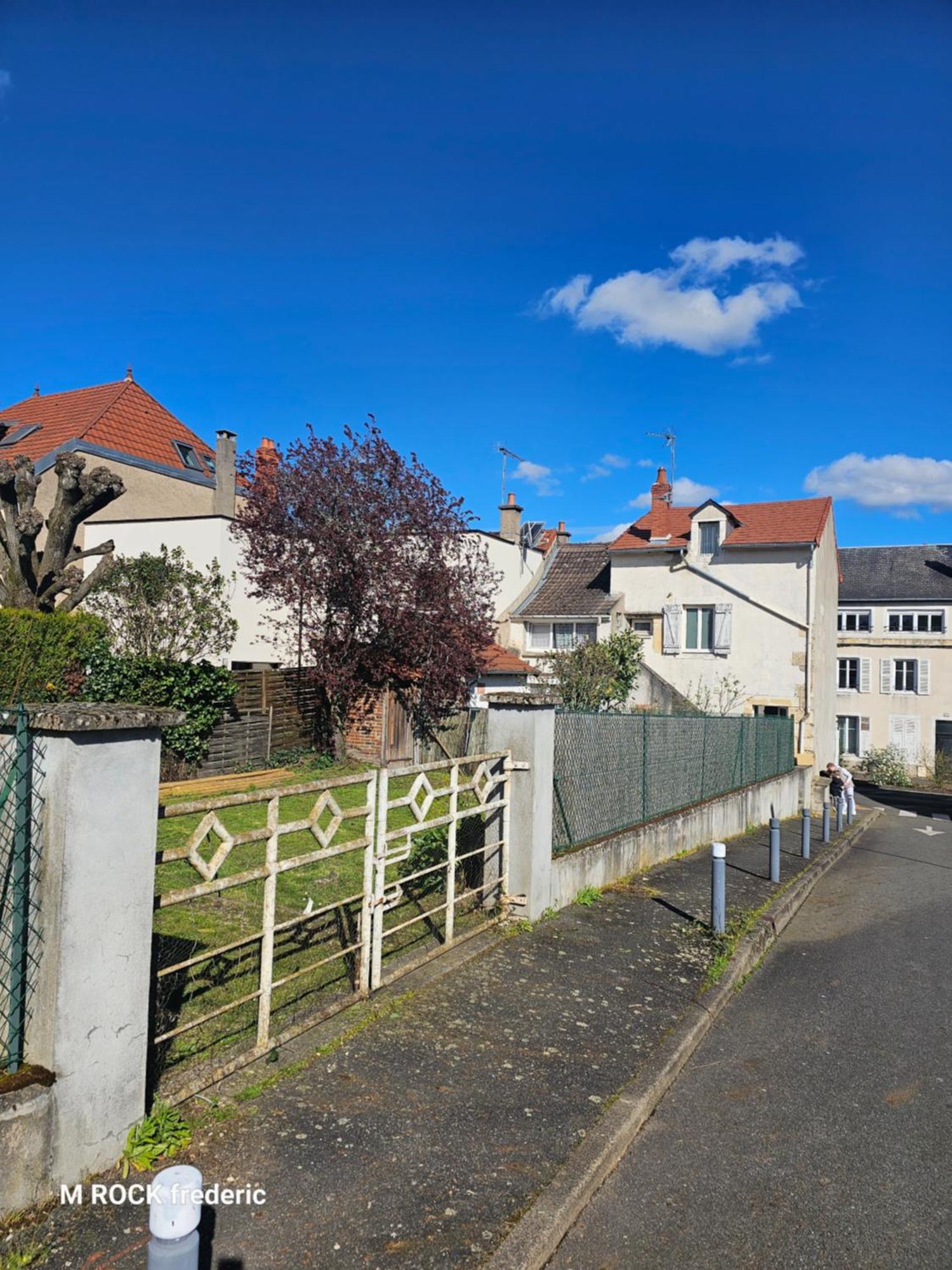 Maison De Ville Avec Jardin Privatif Nevers Bagian luar foto