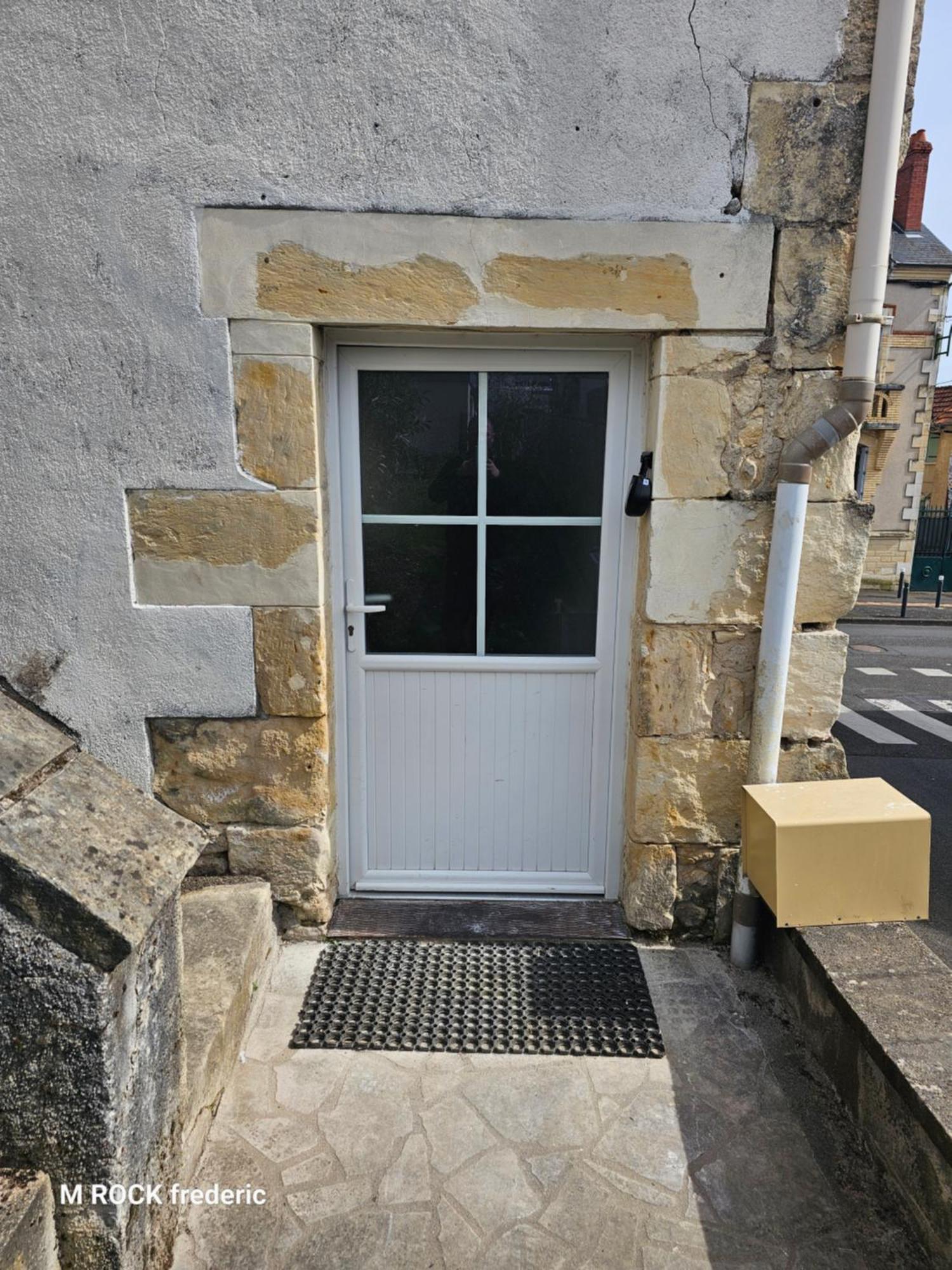 Maison De Ville Avec Jardin Privatif Nevers Bagian luar foto